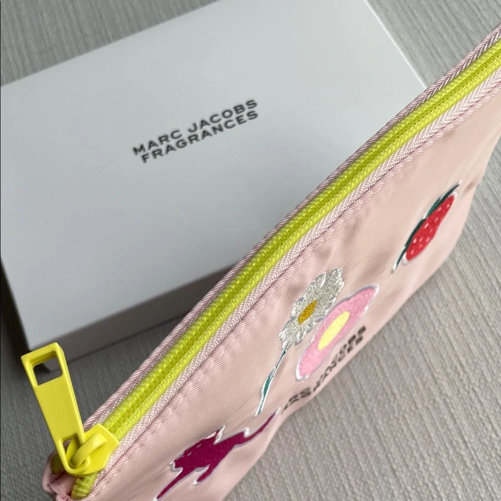 Marc Jacobs Fragrances Pink cosmetics makeup Pouch